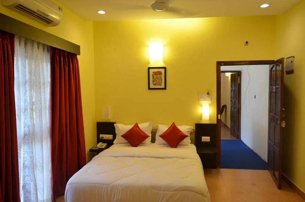 De Sai Palace Calangute Rom bilde