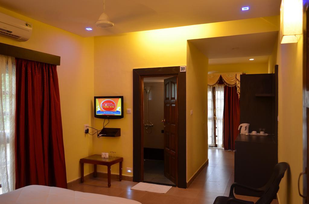De Sai Palace Calangute Rom bilde